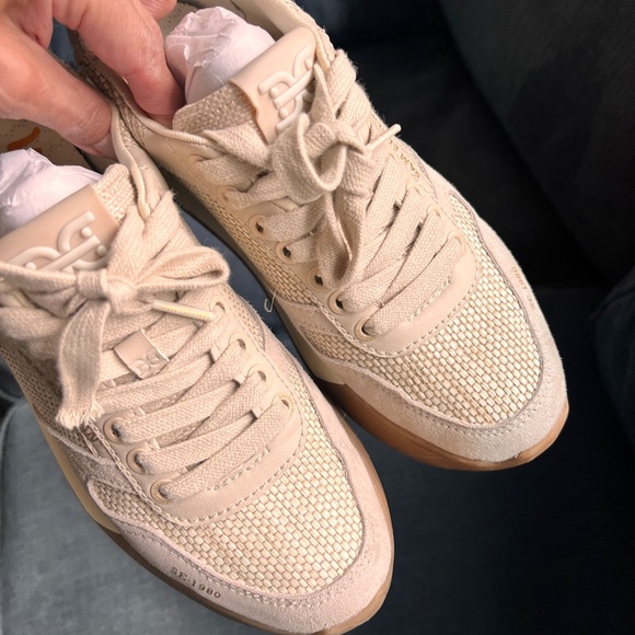 Sam Edelman Women's Layla Beige  suede woven Sneakers - Picture 3 of 10